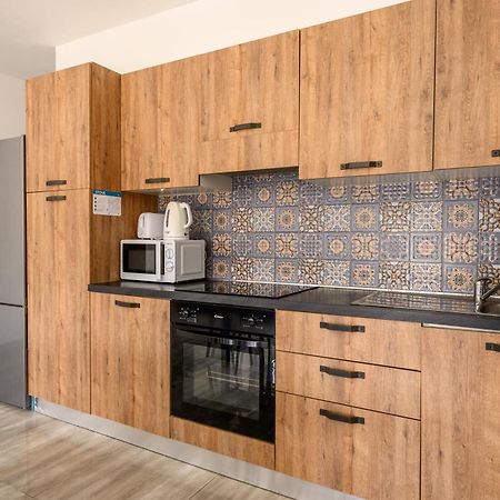 F11 Room 3, Private Room Two Single Beds Shared Bathroom In Shared Flat Msida Extérieur photo